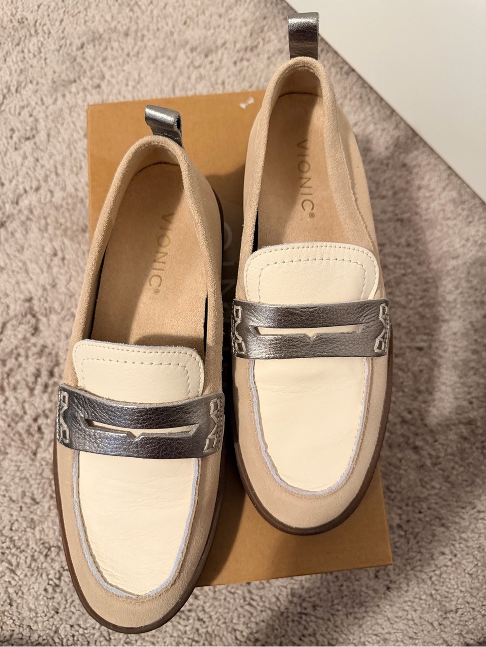 Vionic Women's Cream and Silver Metallic Penny Loafers - Picture 4 of 5